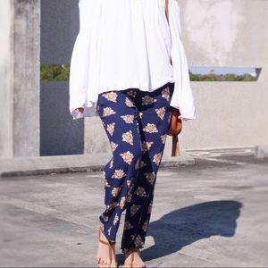 Navy floral printed drawstring pants